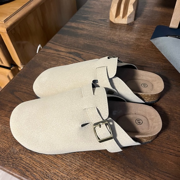 Brand New Cloggs Men’s size 10-10.5 - Picture 4 of 4